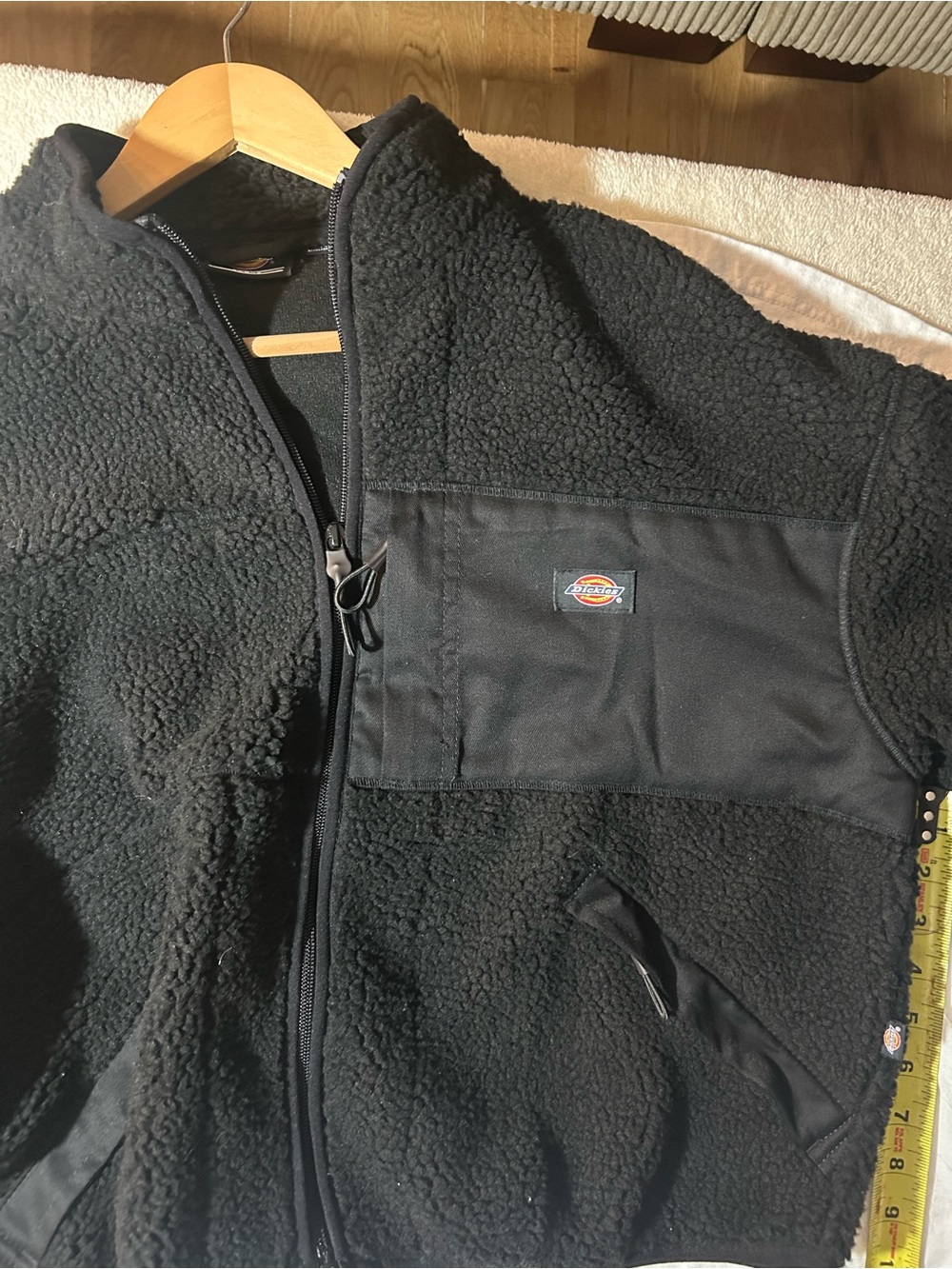Dickies Women’s Black Sherpa Cropped Fleece Jacket Size L NWT